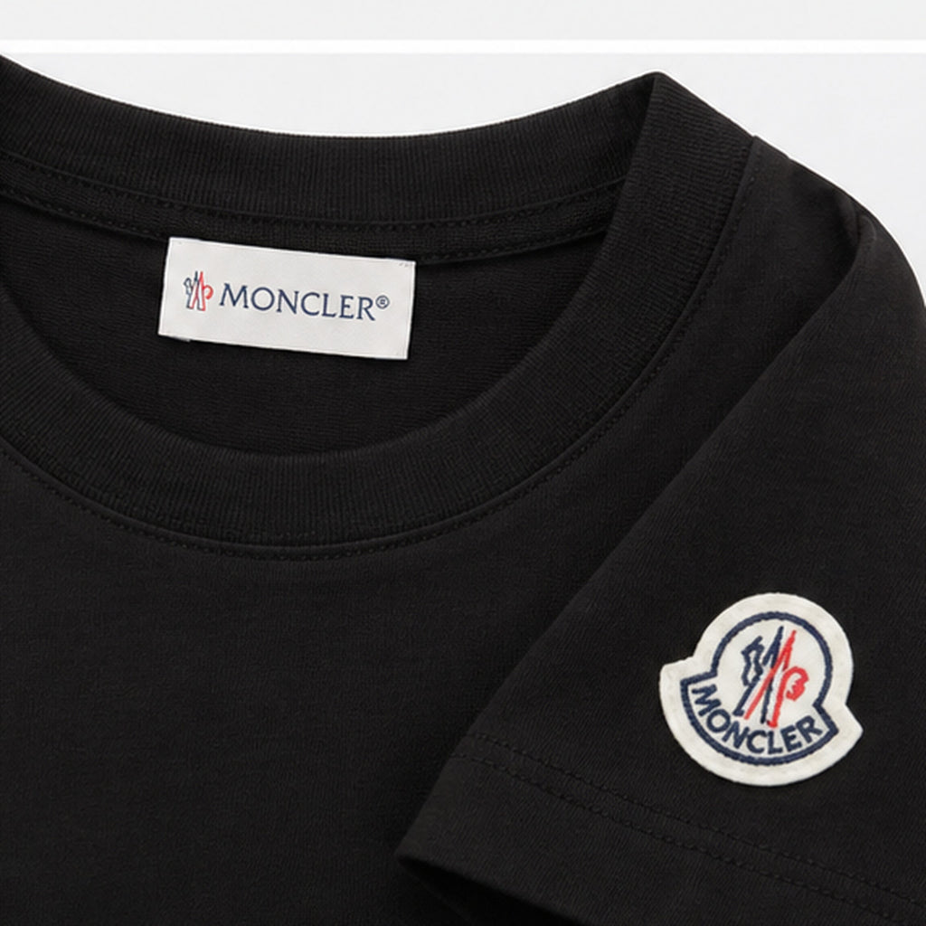 Moncler Spray Logo T-Shirt Black - neck label and sleeve